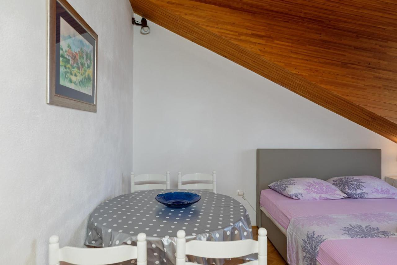 Apartments By The Sea Stanici, Omis - 19728 Esterno foto