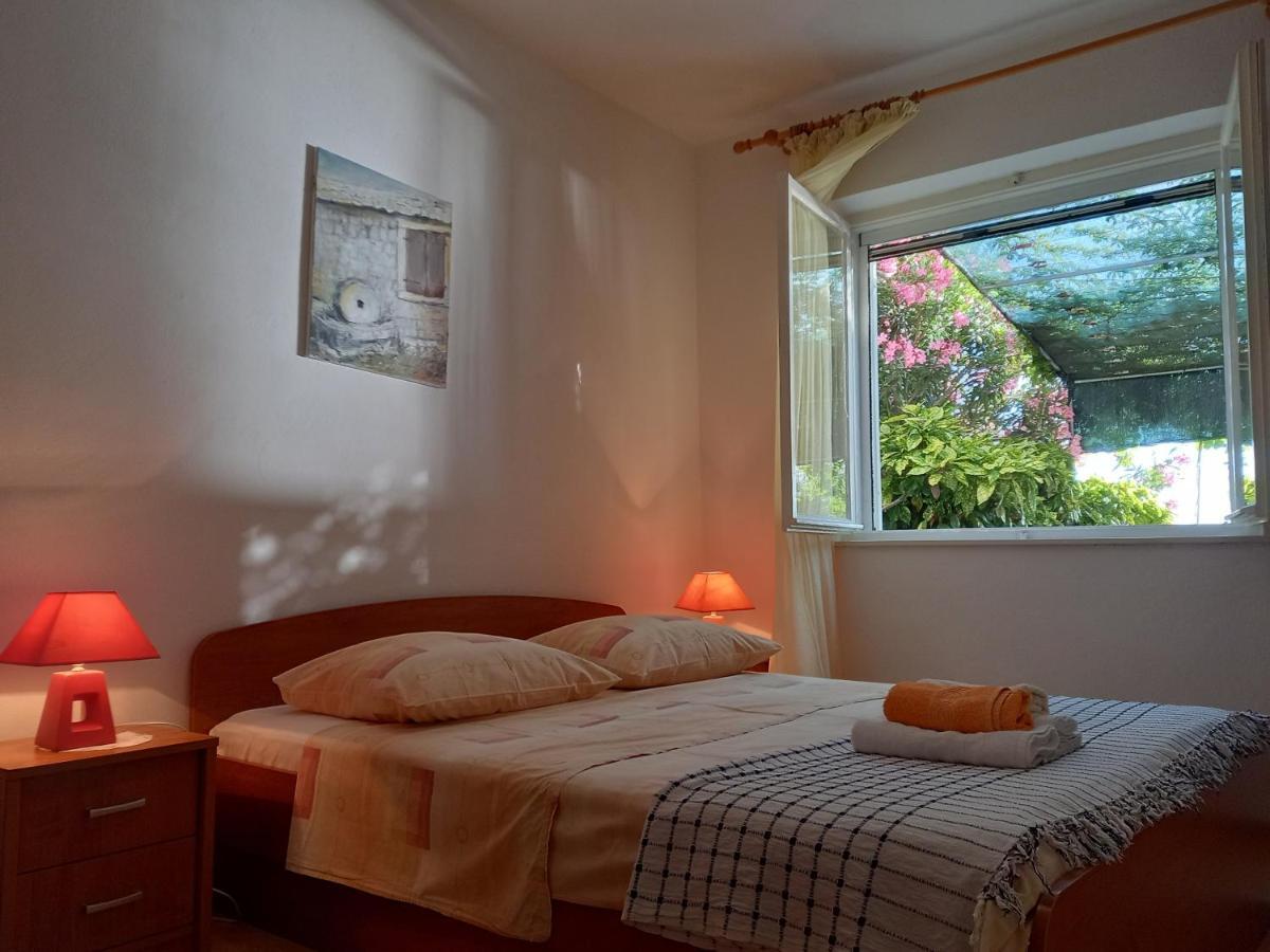 Apartments By The Sea Stanici, Omis - 19728 Esterno foto
